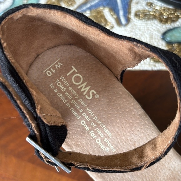 Brand New Toms Black Canvas Chevron Wedge Sandals Espadrille Ankle Strap Heels - Picture 8 of 14